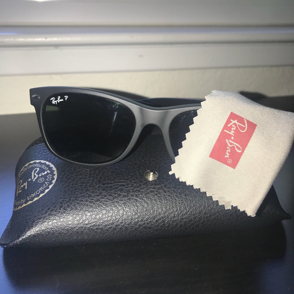 *BRAND NEW* Polarized Ray•Ban “New Wayfarer”
